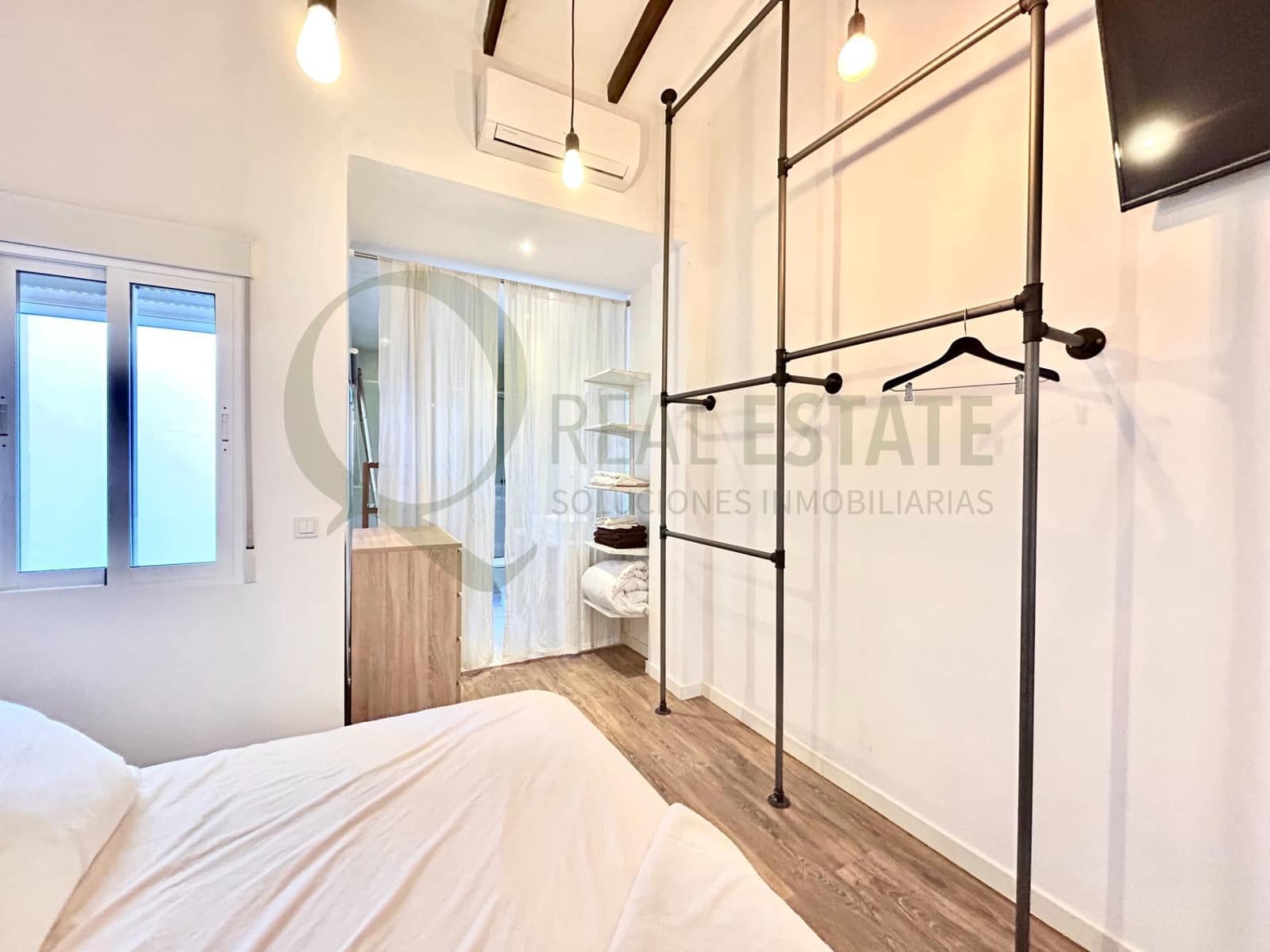 3 soveværelse Lejlighed til leje i Alicante by - € 1.450 (Ref: 9619259)