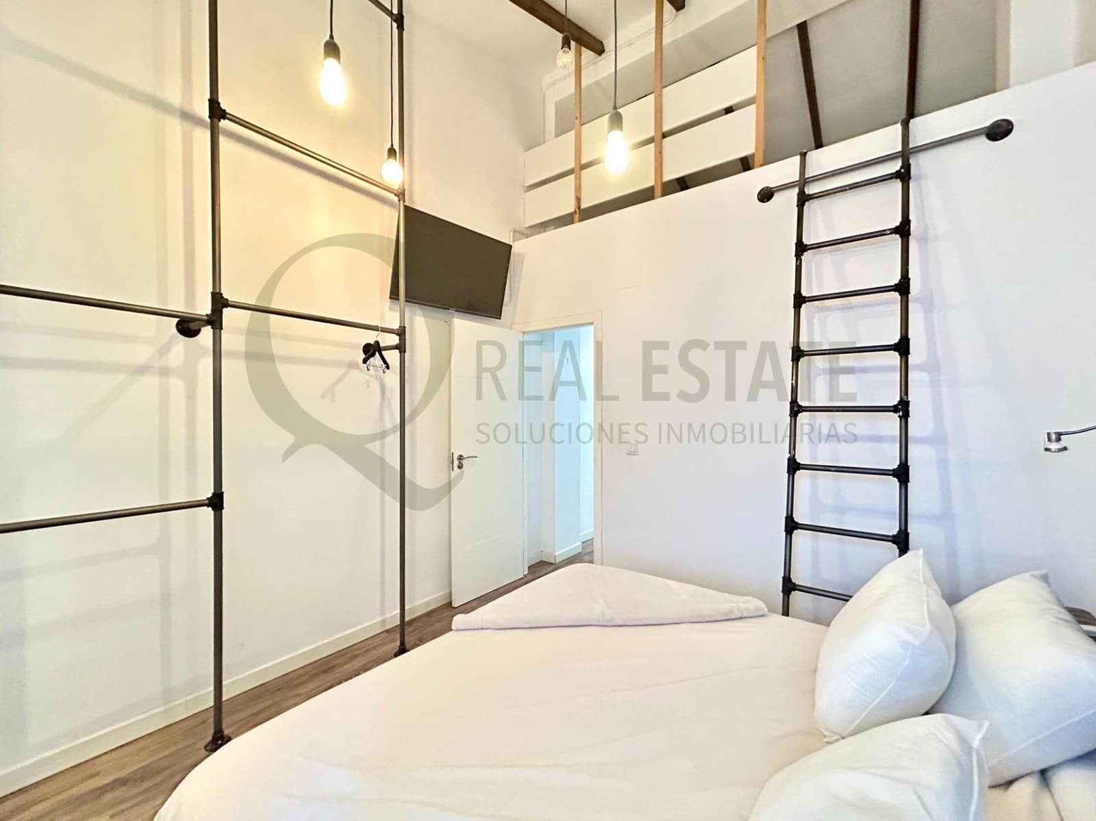 3 soveværelse Lejlighed til leje i Alicante by - € 1.450 (Ref: 9619259)