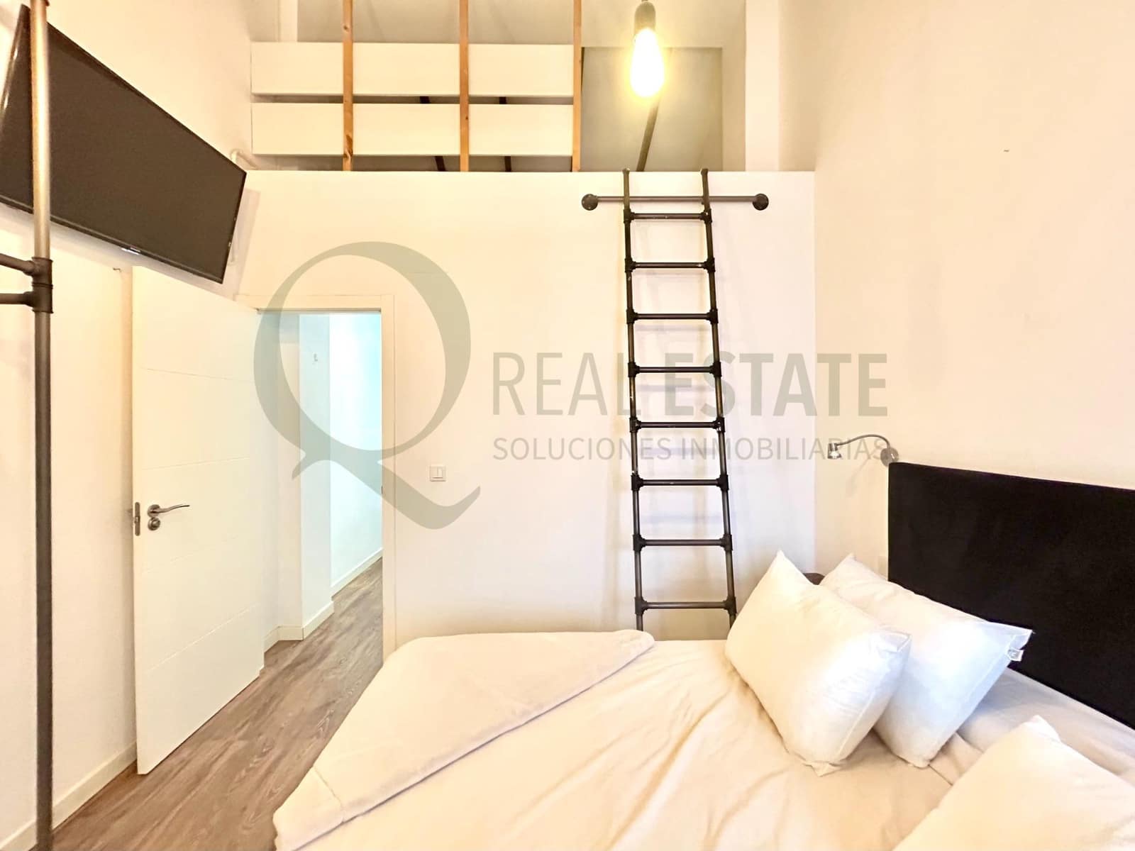 3 soveværelse Lejlighed til leje i Alicante by - € 1.450 (Ref: 9619259)