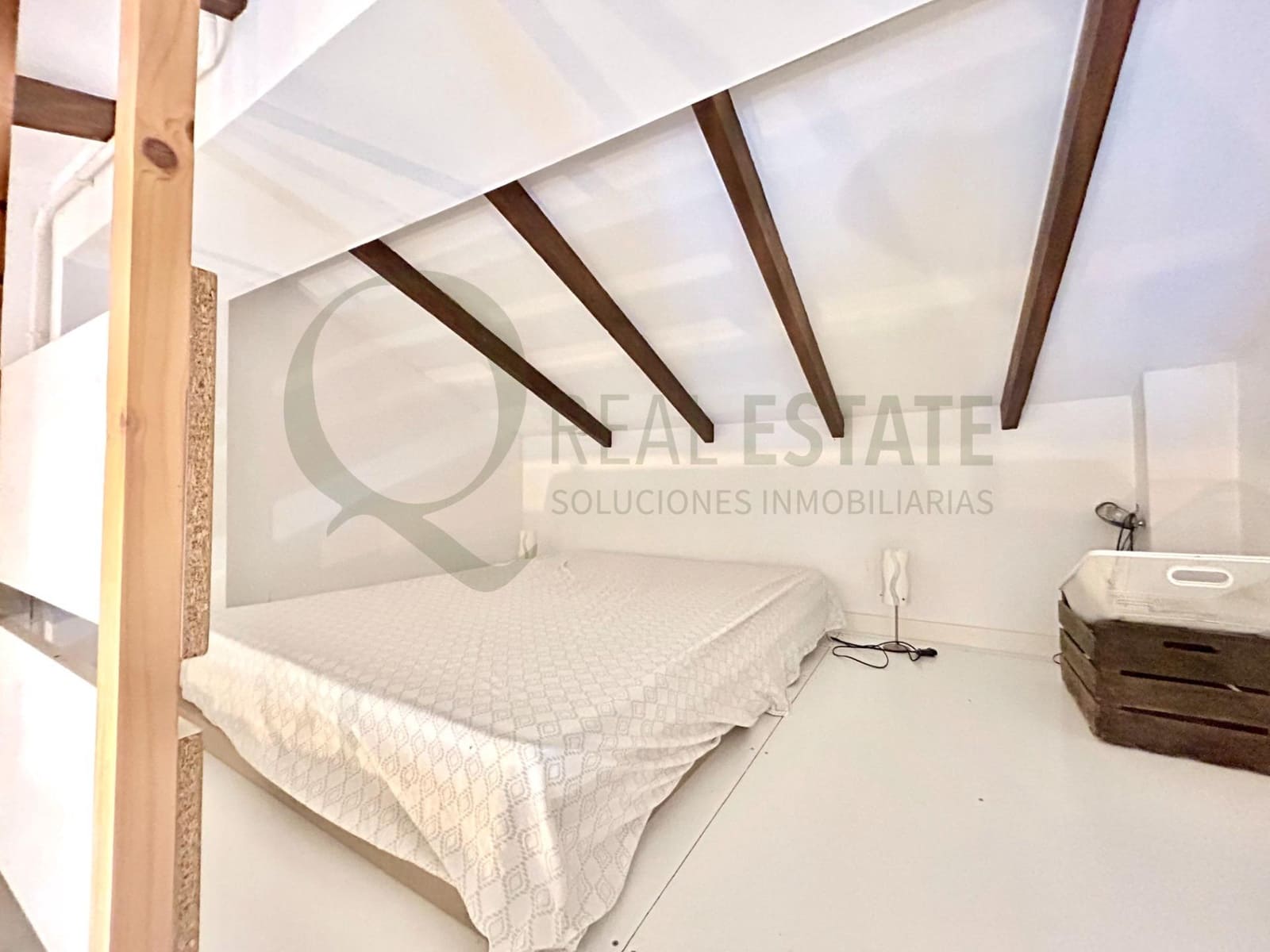 3 soveværelse Lejlighed til leje i Alicante by - € 1.450 (Ref: 9619259)