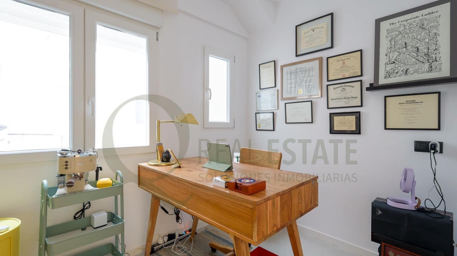 3 makuuhuone Asunto myytävänä paikassa Alicante kaupunki - 419 000 € (Ref: 9619260)