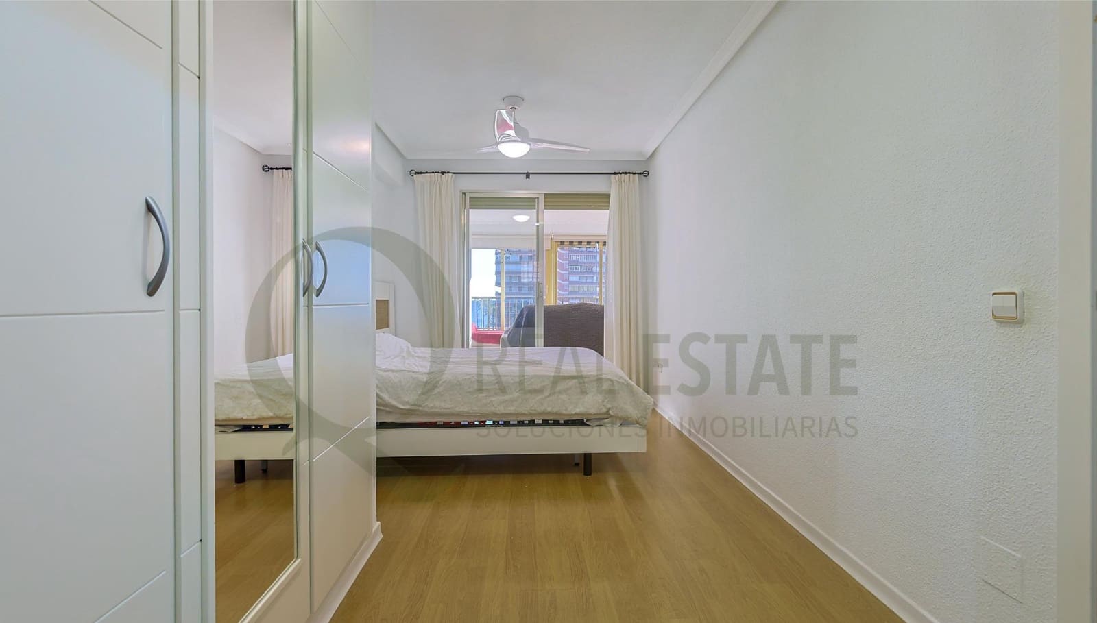 3 soverom Leilighet til salgs i Playa de San Juan med svømmebasseng garasje - € 598 000 (Ref: 9619261)