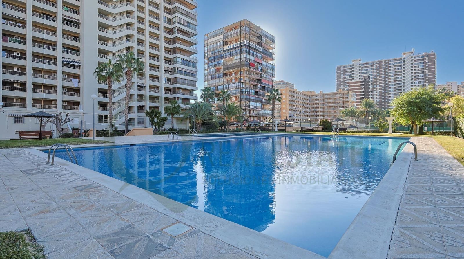 3 soveværelse Lejlighed til salg i Playa de San Juan med swimmingpool garage - € 598.000 (Ref: 9619261)