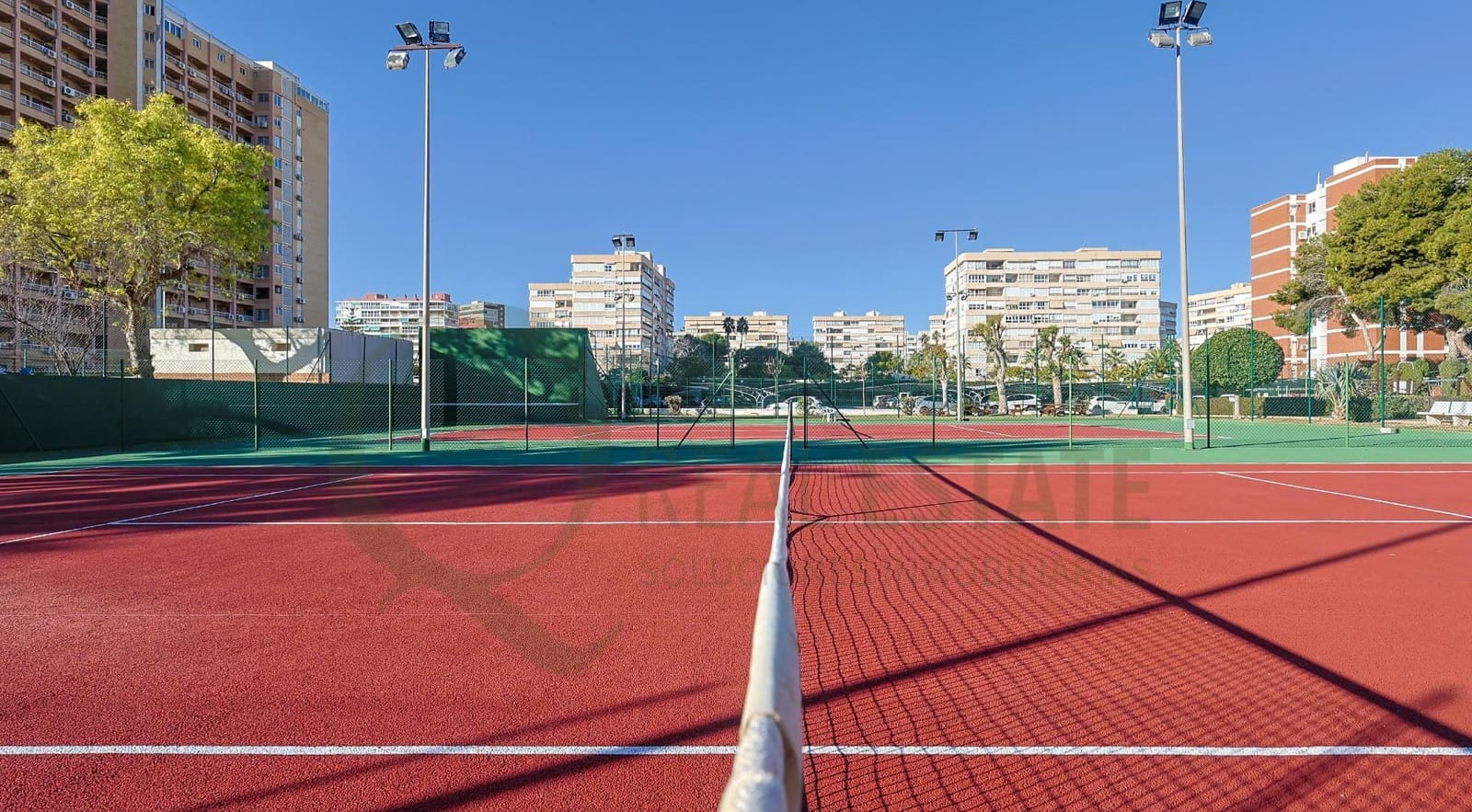 3 soveværelse Lejlighed til salg i Playa de San Juan med swimmingpool garage - € 598.000 (Ref: 9619261)