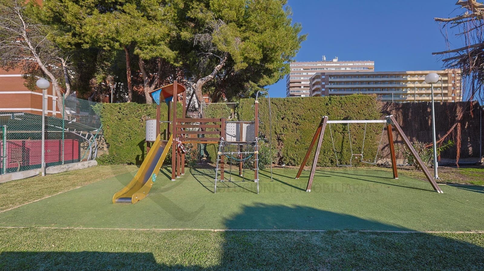 3 bedroom Flat for sale in Playa de San Juan with pool garage - € 598,000 (Ref: 9619261)