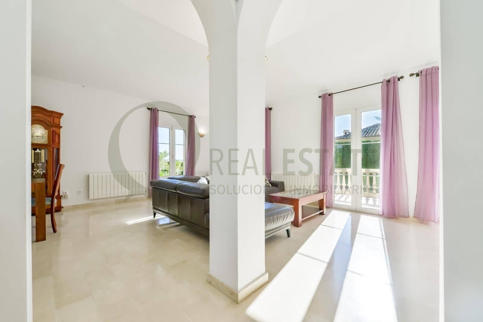 4 slaapkamer Villa te koop in Finestrat met zwembad garage - € 950.000 (Ref: 9619262)