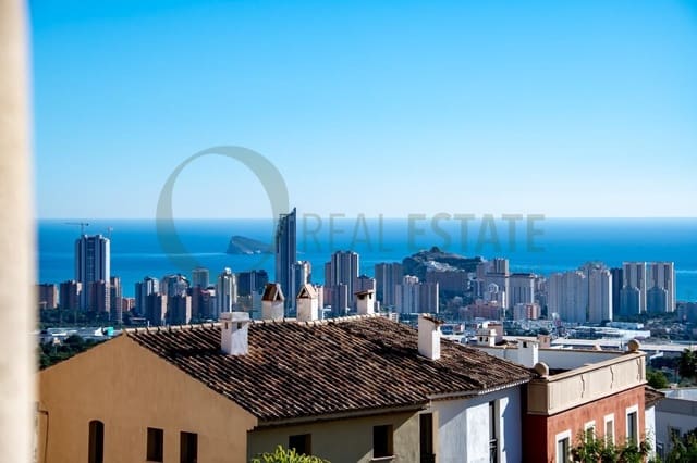 4 sypialnia Willa na sprzedaż w Finestrat z basenem garażem - 950 000 € (Ref: 9619262)