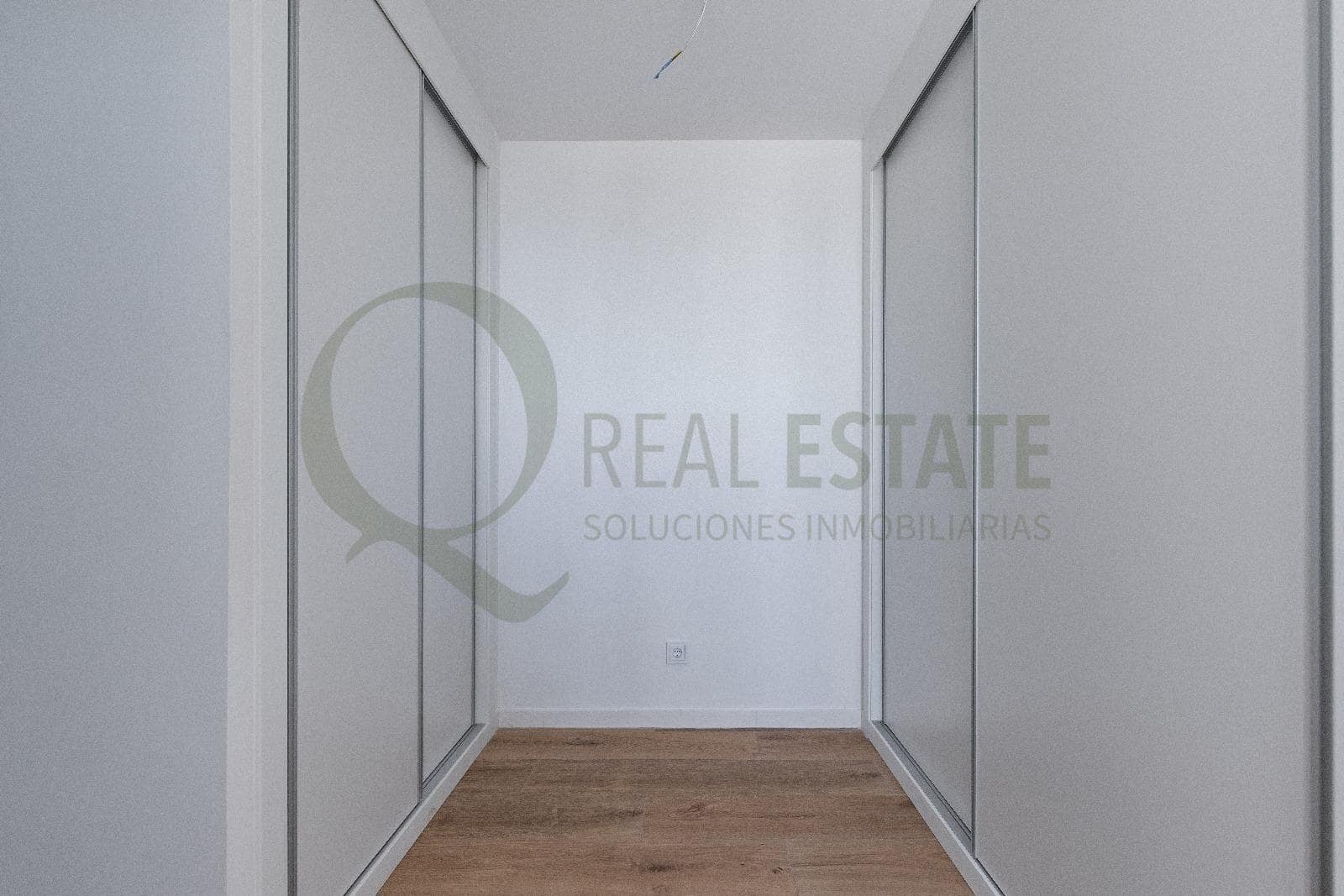 3 bedroom Flat for sale in Alicante / Alacant city with pool garage - € 499,000 (Ref: 9619263)