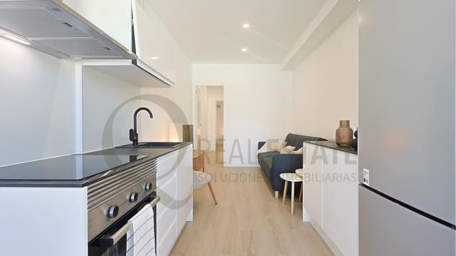 9 Zimmer Hotel zu verkaufen in Alicante / Alacant Stadt - 2.380.000 € (Ref: 9619264)