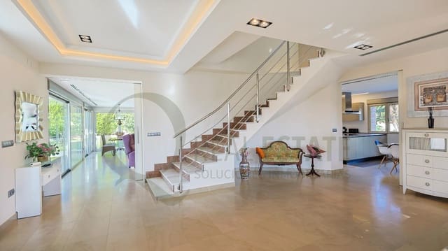 5 camera da letto Villa in vendita in San Vicente / Sant Vicent del Raspeig con piscina garage - 1.680.000 € (Rif: 9619265)