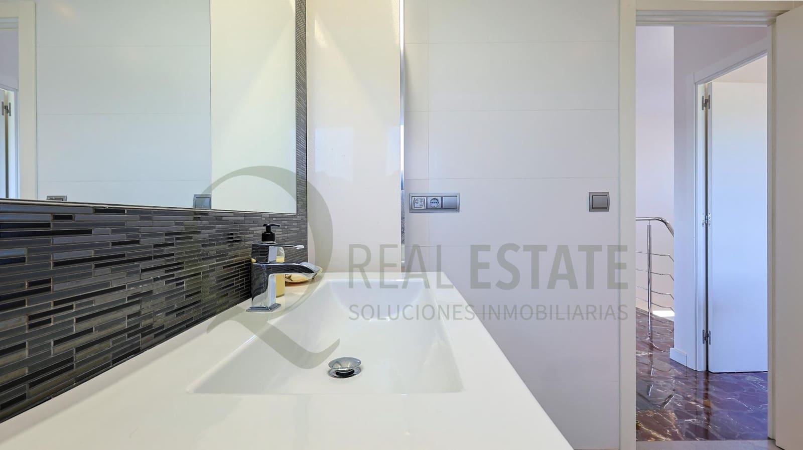 5 camera da letto Villa in vendita in San Vicente / Sant Vicent del Raspeig con piscina garage - 1.680.000 € (Rif: 9619265)