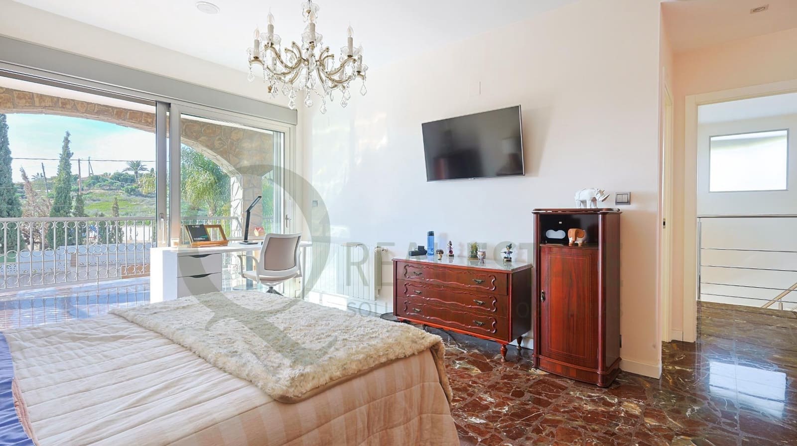 5 camera da letto Villa in vendita in San Vicente / Sant Vicent del Raspeig con piscina garage - 1.680.000 € (Rif: 9619265)