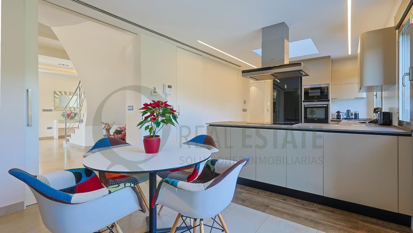 5 camera da letto Villa in vendita in San Vicente / Sant Vicent del Raspeig con piscina garage - 1.680.000 € (Rif: 9619265)