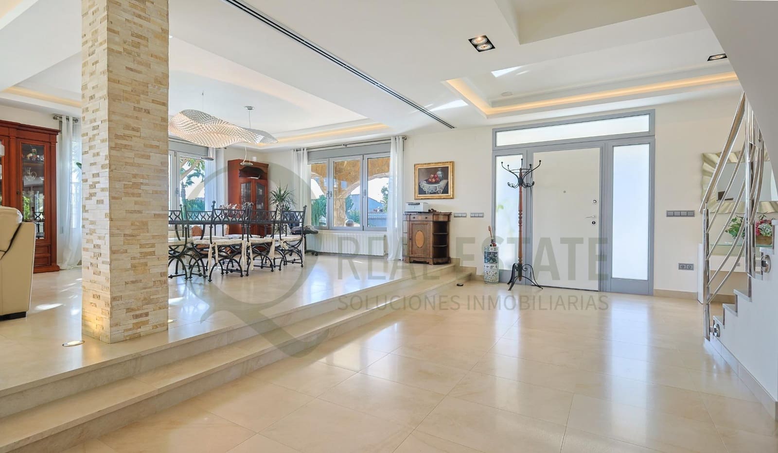 5 camera da letto Villa in vendita in San Vicente / Sant Vicent del Raspeig con piscina garage - 1.680.000 € (Rif: 9619265)