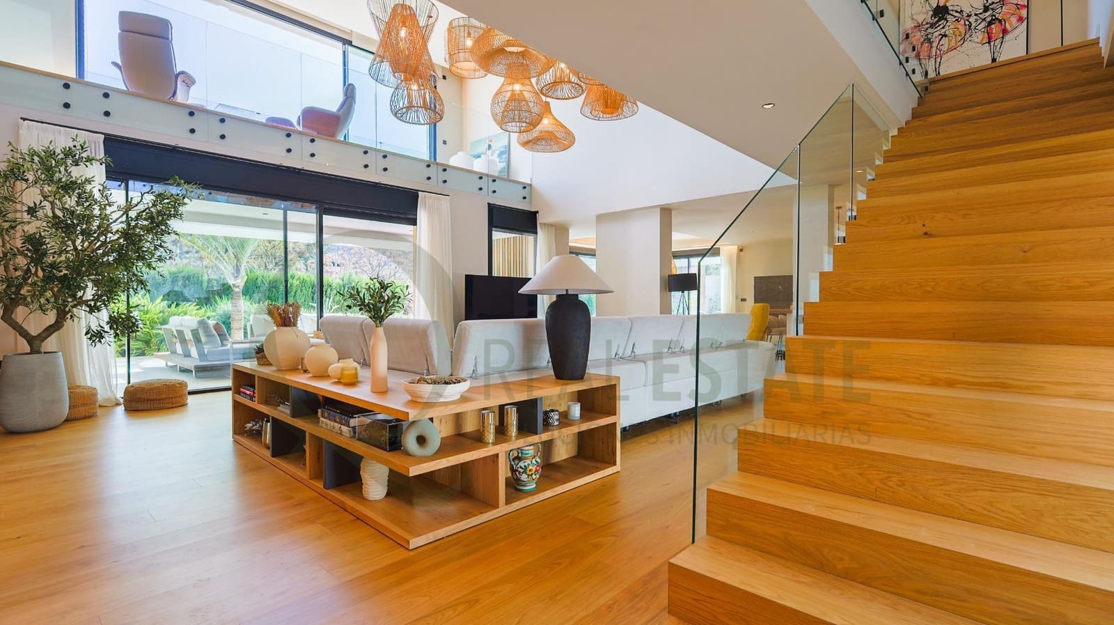 4 slaapkamer Villa te koop in Alicante stad met zwembad - € 2.640.000 (Ref: 9619269)