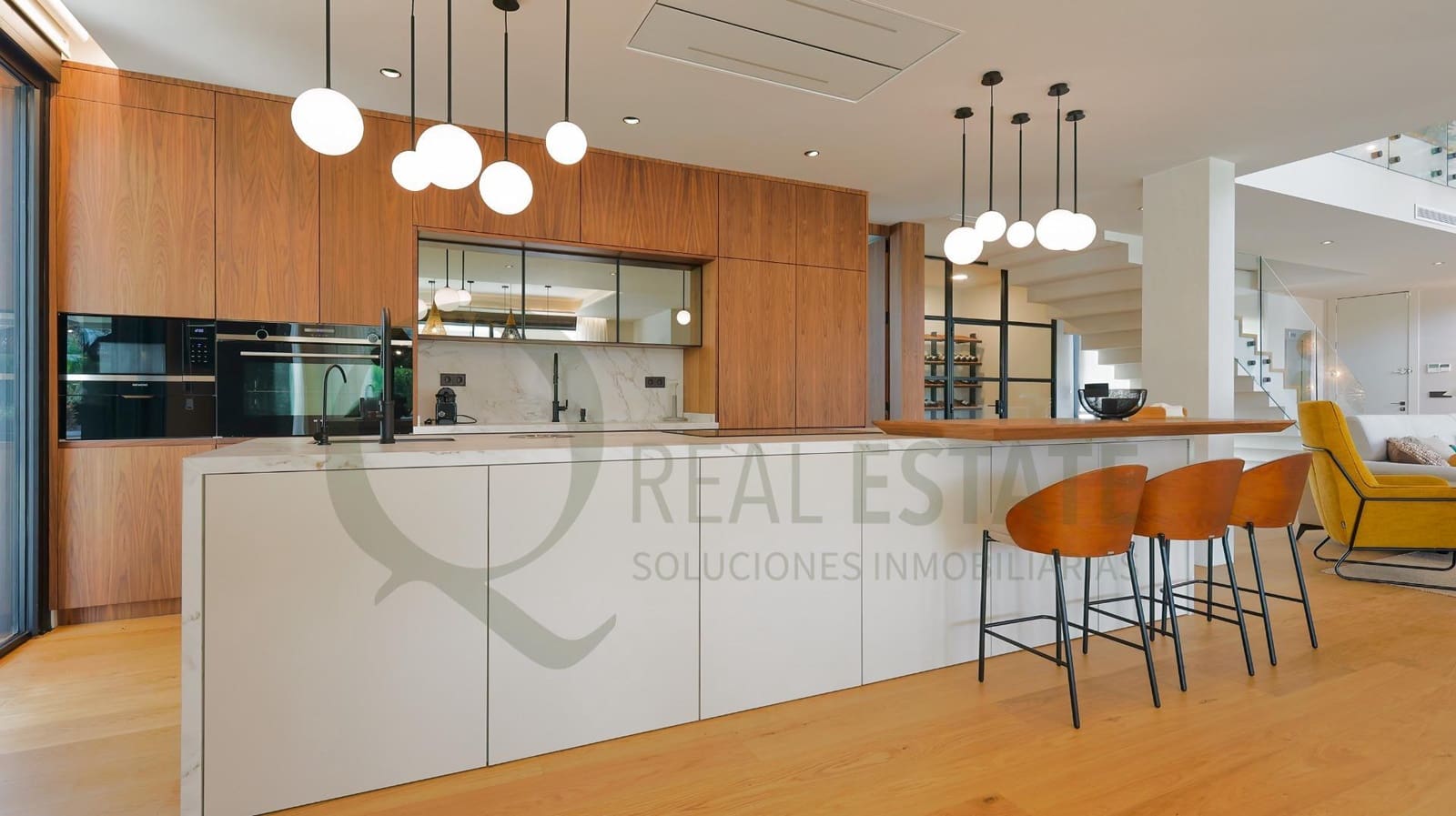 4 slaapkamer Villa te koop in Alicante stad met zwembad - € 2.640.000 (Ref: 9619269)