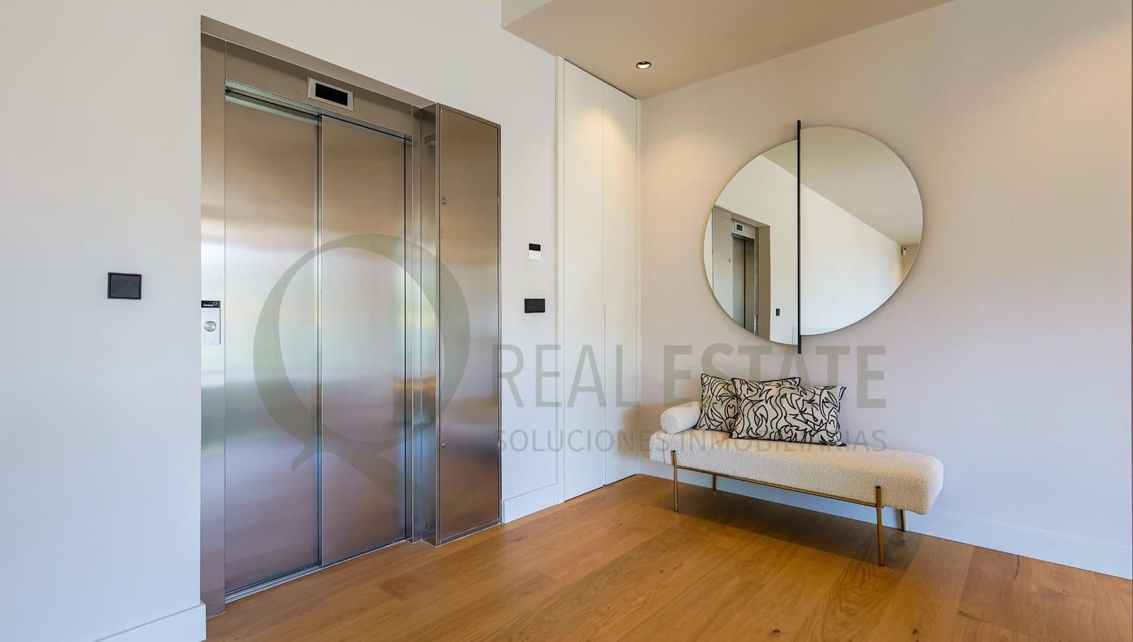 4 slaapkamer Villa te koop in Alicante stad met zwembad - € 2.640.000 (Ref: 9619269)