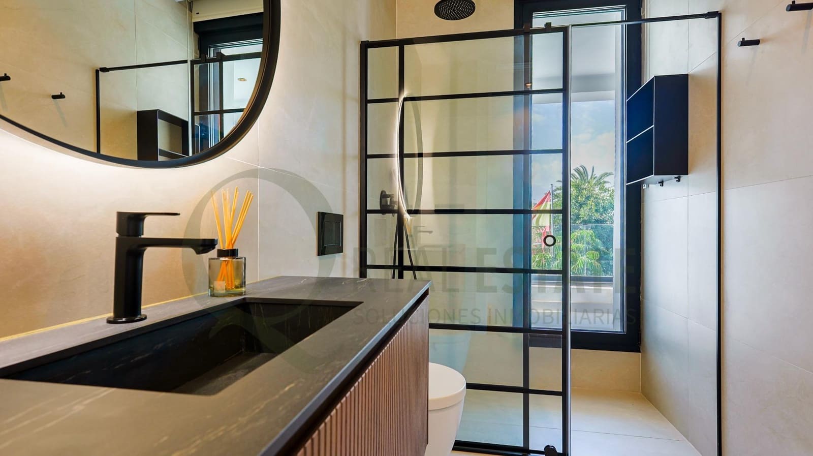 4 slaapkamer Villa te koop in Alicante stad met zwembad - € 2.640.000 (Ref: 9619269)