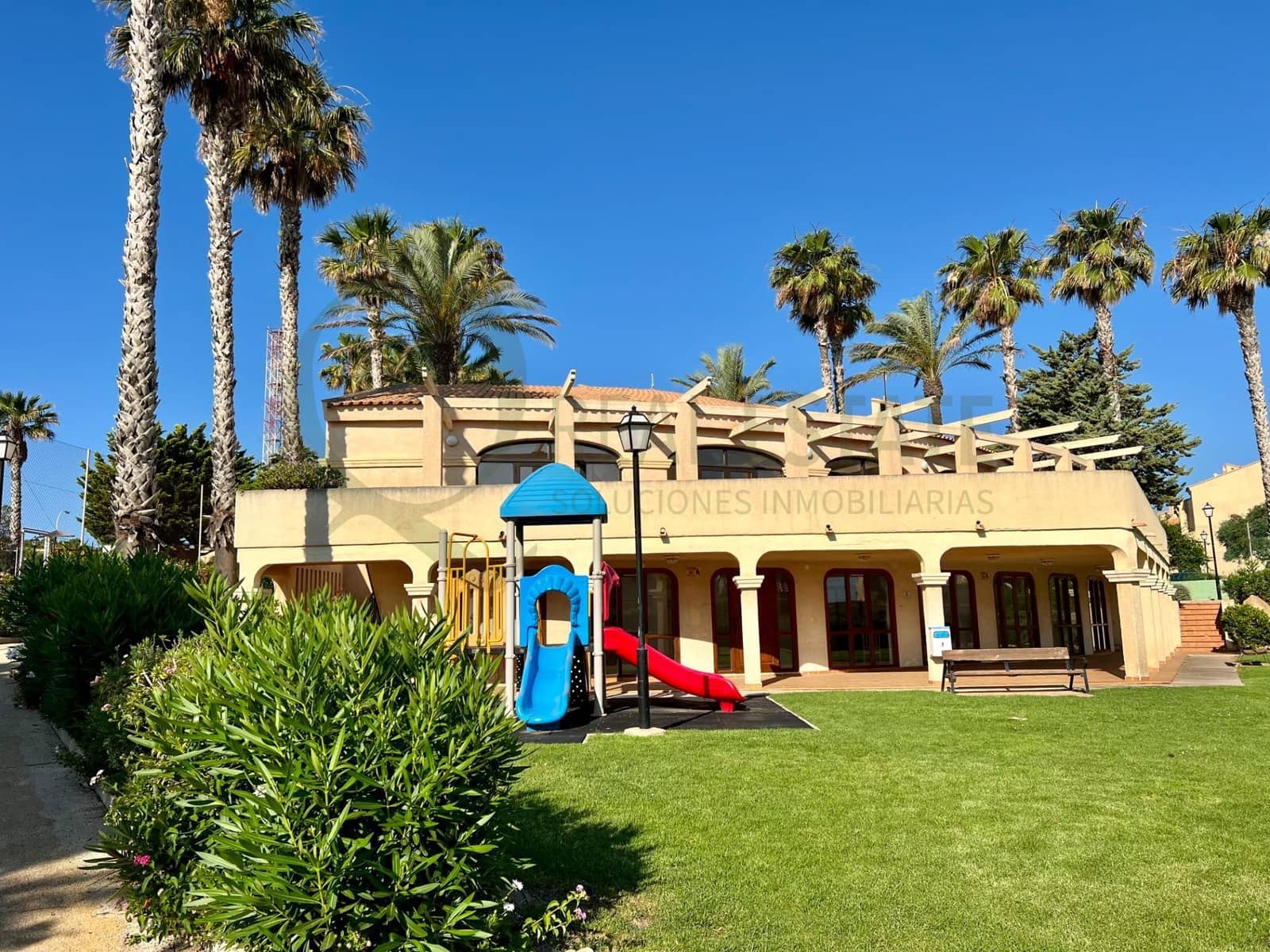 3 soverom Bungalow til salgs i Gran Alacant med garasje - € 625 000 (Ref: 9625689)