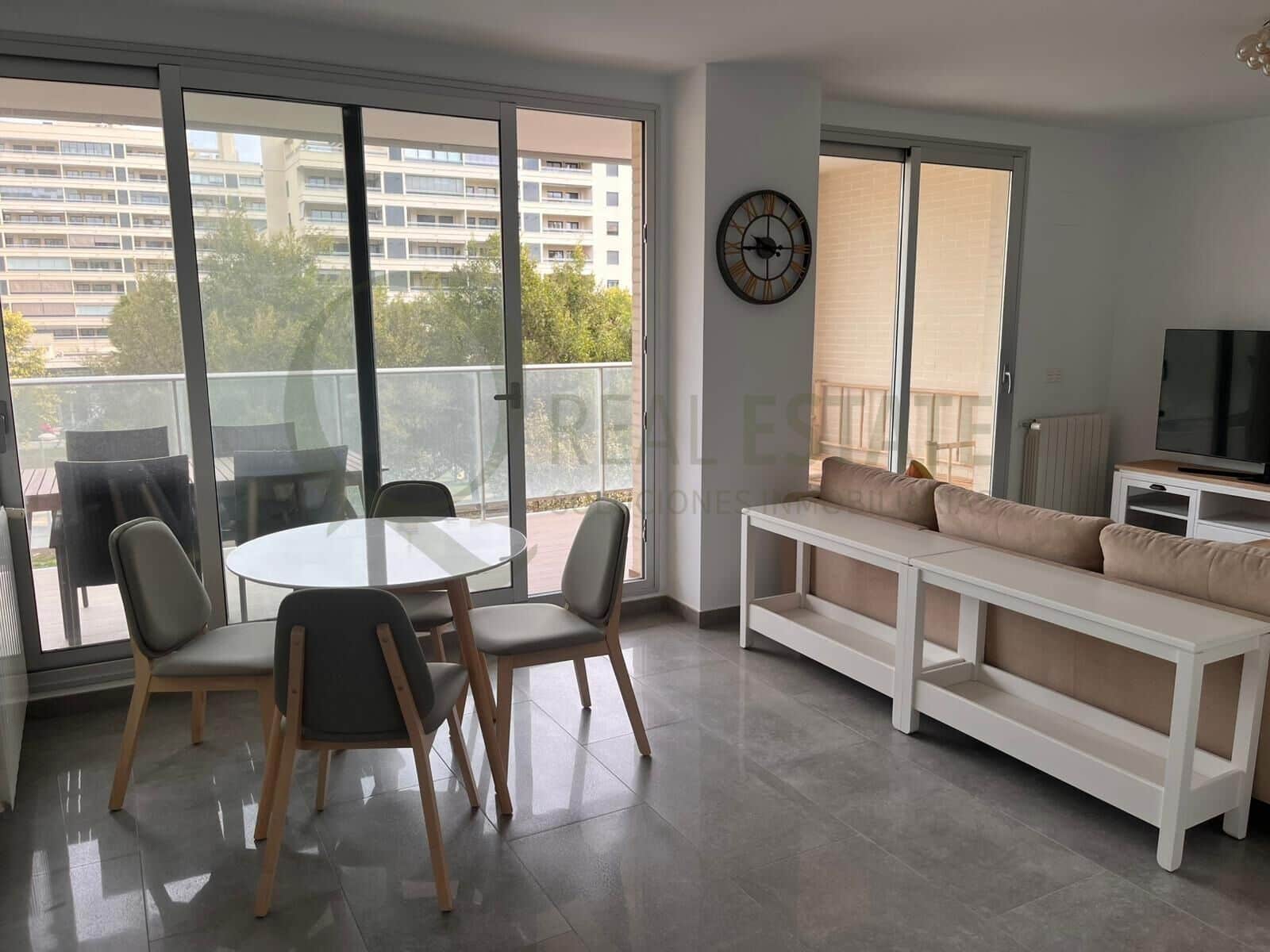 3 sypialnia Mieszkanie do wynajęcia w Playa de San Juan z basenem garażem - 2 000 € (Ref: 9625691)