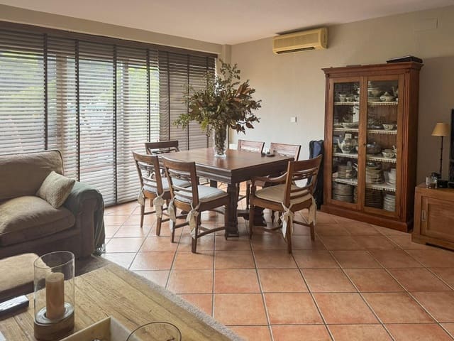 4 sovrum Takvåning till salu i Playa de Muchavista, El Campello med pool garage - 620 000 € (Ref: 9627522)