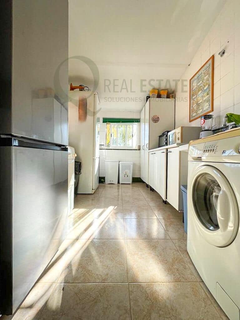 6 makuuhuone Bungalow myytävänä paikassa Muchamiel / Mutxamel mukana uima-altaan 
autotalli - 354 900 € (Ref: 9637629)