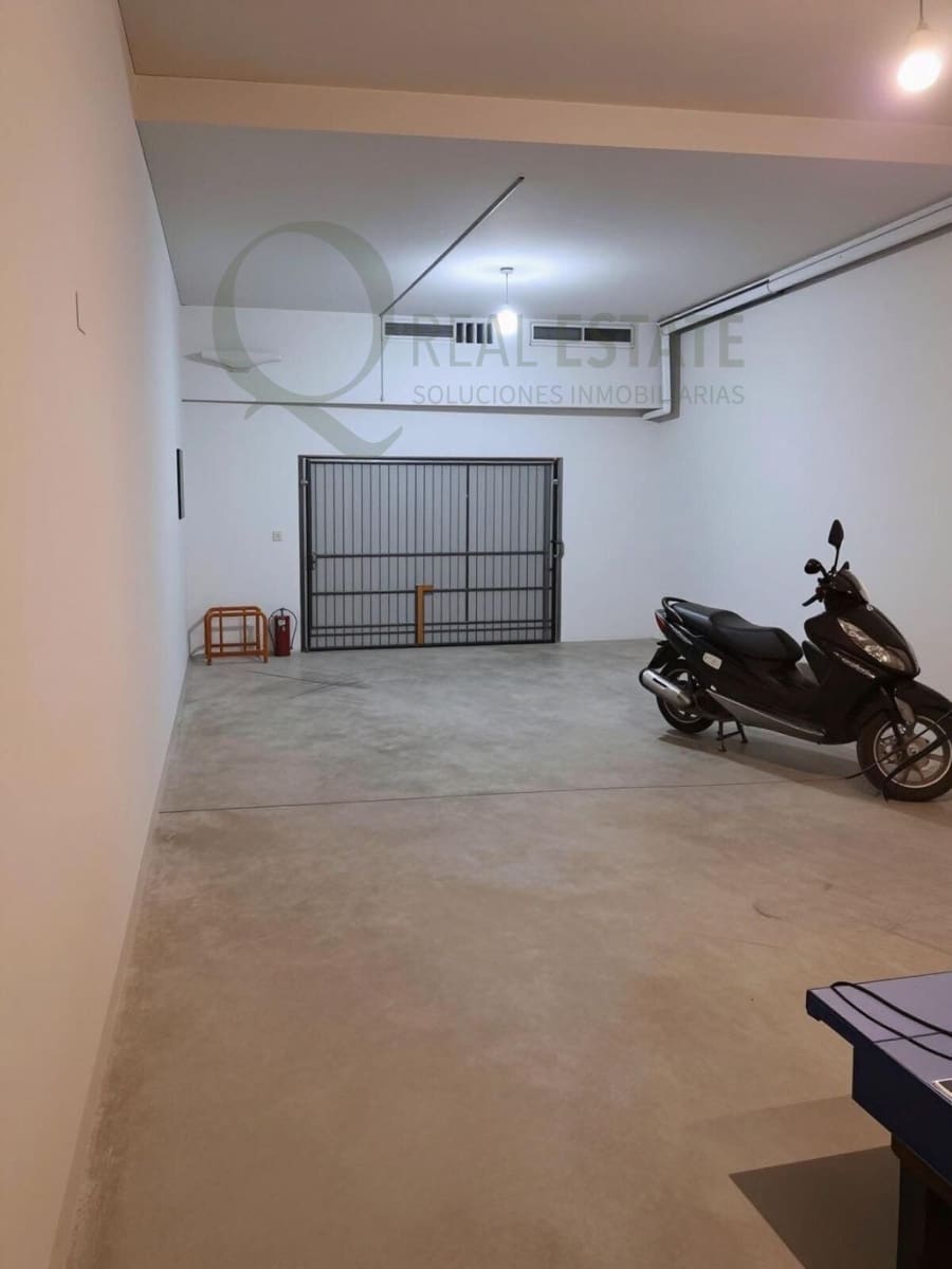 6 makuuhuone Bungalow myytävänä paikassa Muchamiel / Mutxamel mukana uima-altaan 
autotalli - 354 900 € (Ref: 9637629)