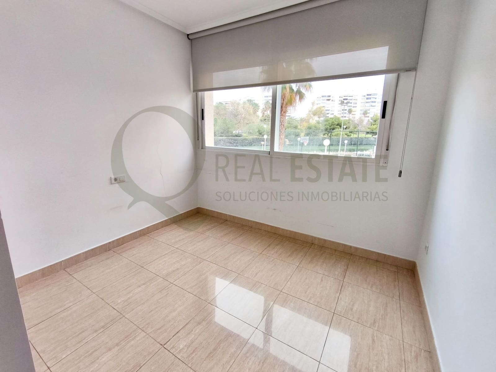 2 sovrum Lägenhet att hyra i Playa de San Juan med pool garage - 1 350 € (Ref: 9645051)