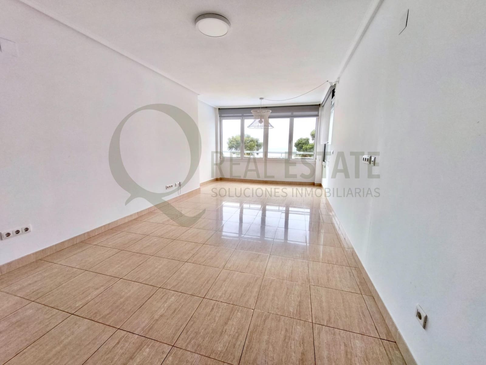 2 sovrum Lägenhet att hyra i Playa de San Juan med pool garage - 1 350 € (Ref: 9645051)