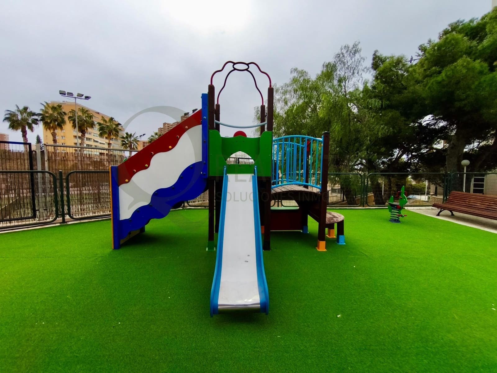 2 sovrum Lägenhet att hyra i Playa de San Juan med pool garage - 1 350 € (Ref: 9645051)