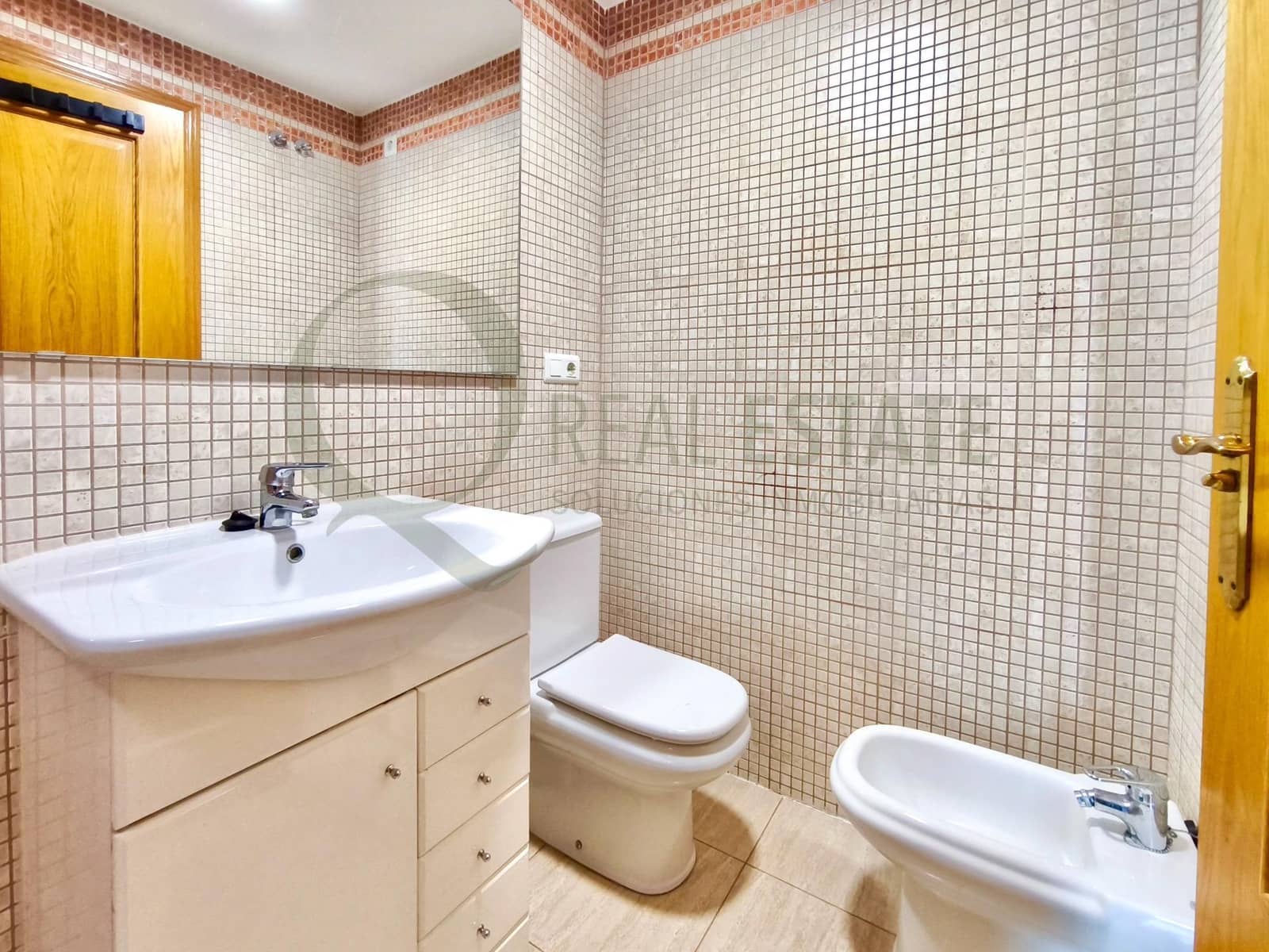 2 sovrum Lägenhet att hyra i Playa de San Juan med pool garage - 1 350 € (Ref: 9645051)