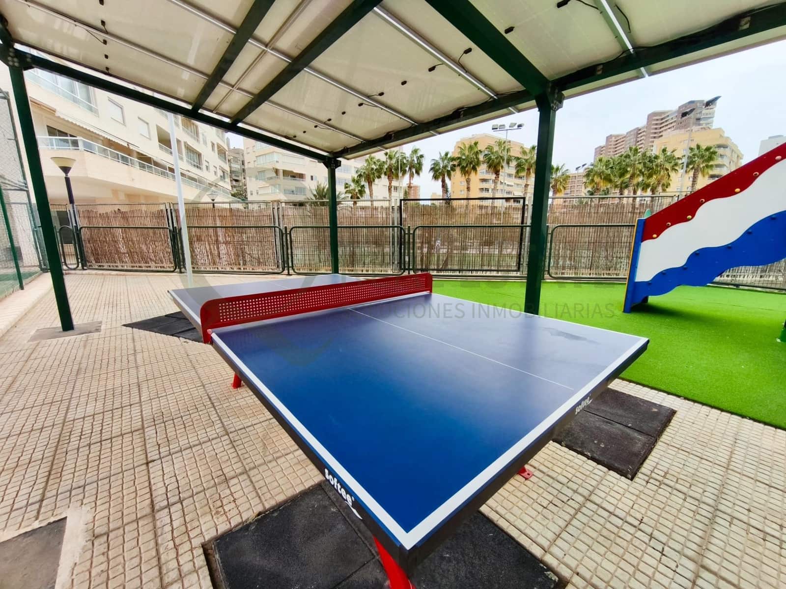 2 sovrum Lägenhet att hyra i Playa de San Juan med pool garage - 1 350 € (Ref: 9645051)