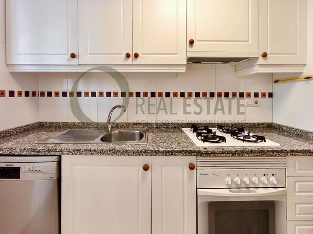 2 bedroom Flat for rent in Playa de San Juan, Alicante / Alacant city with pool garage - € 1,200 (Ref: 9645051)