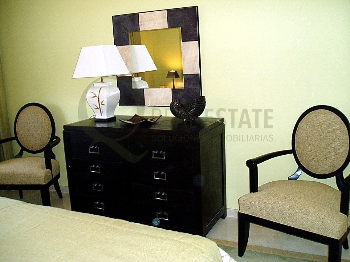 4 Zimmer Villa zu vermieten in Alicante / Alacant Stadt mit Pool Garage - 3.500 € (Ref: 9652034)