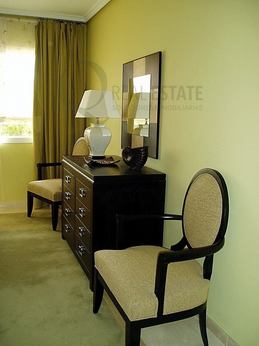 4 Zimmer Villa zu vermieten in Alicante / Alacant Stadt mit Pool Garage - 3.500 € (Ref: 9652034)