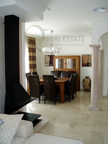 4 Zimmer Villa zu vermieten in Alicante Golf, Alicante / Alacant Stadt mit Pool Garage - 3.500 € (Ref: 9652034)