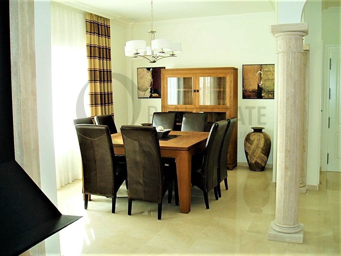 4 Zimmer Villa zu vermieten in Alicante / Alacant Stadt mit Pool Garage - 3.500 € (Ref: 9652034)