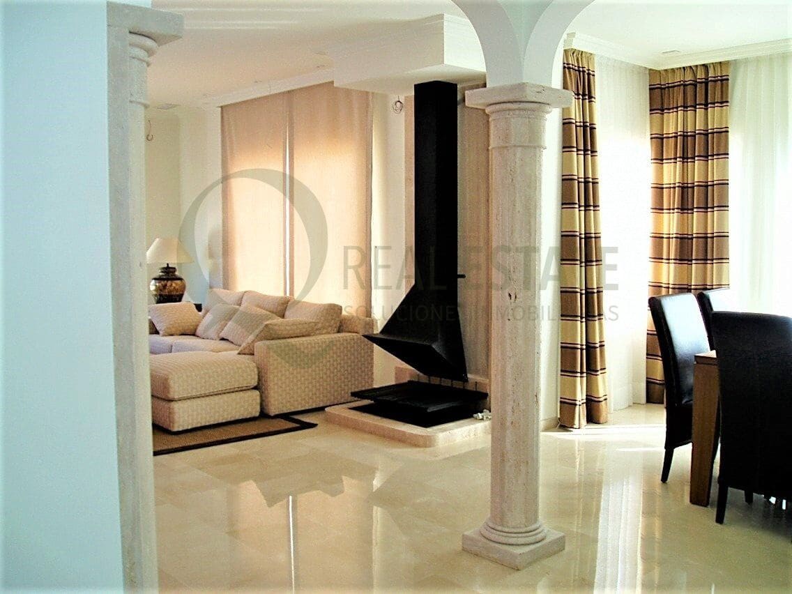 4 Zimmer Villa zu vermieten in Alicante / Alacant Stadt mit Pool Garage - 3.500 € (Ref: 9652034)