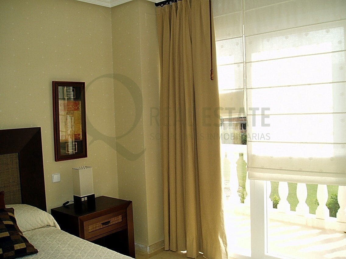 4 Zimmer Villa zu vermieten in Alicante / Alacant Stadt mit Pool Garage - 3.500 € (Ref: 9652034)