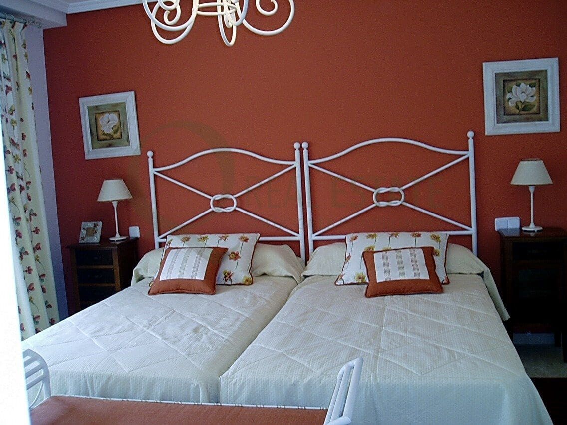 4 Zimmer Villa zu vermieten in Alicante / Alacant Stadt mit Pool Garage - 3.500 € (Ref: 9652034)