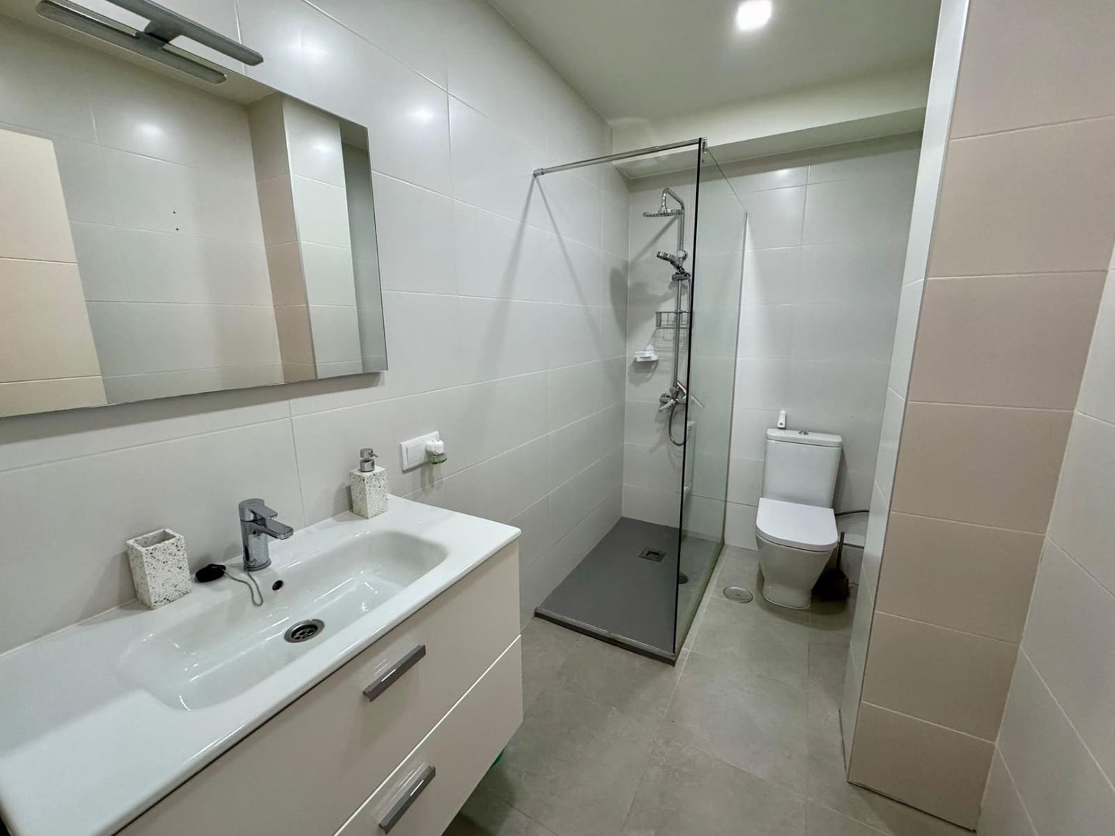 3 camera da letto Attico da affittare in Alicante citta con garage - 1.400 € (Rif: 9652035)