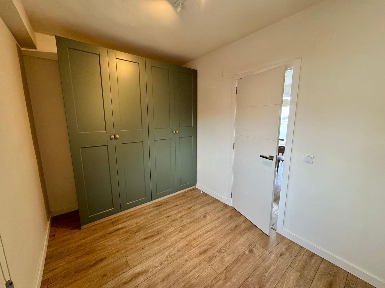 3 camera da letto Attico da affittare in Alicante citta con garage - 1.400 € (Rif: 9652035)