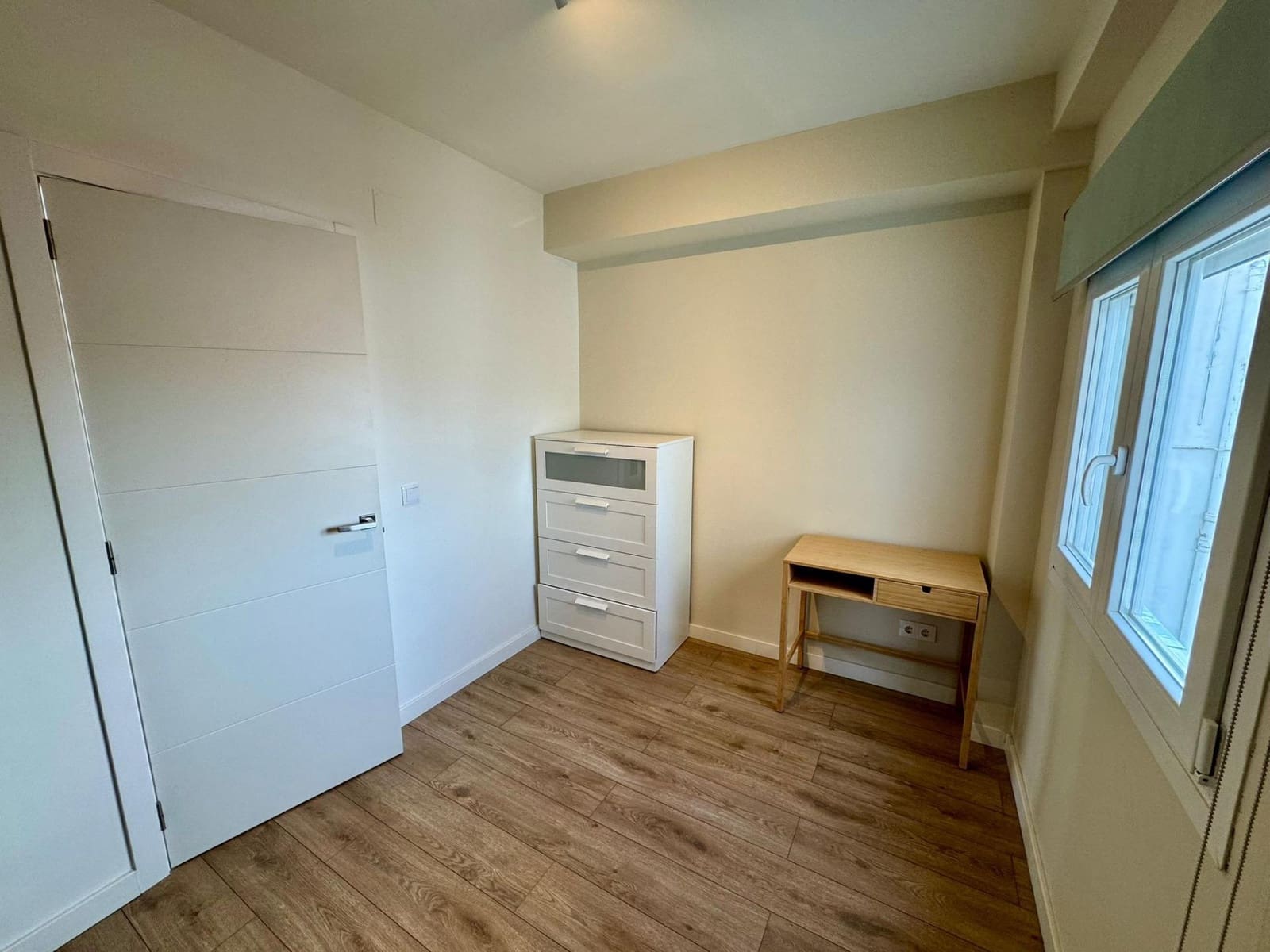 3 camera da letto Attico da affittare in Alicante citta con garage - 1.400 € (Rif: 9652035)