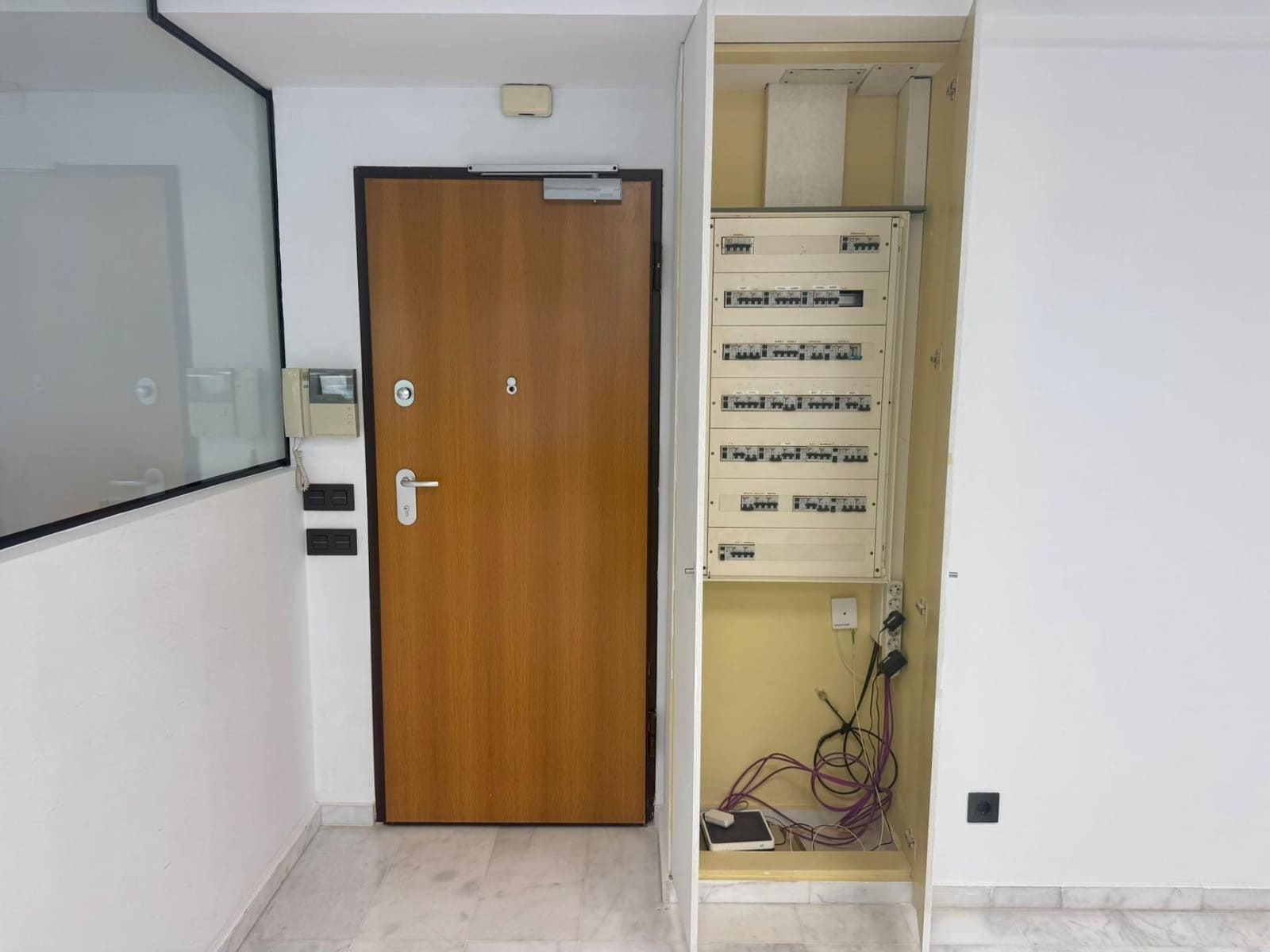Oficina en Alicante / Alacant ciudad en alquiler - 1.600 € (Ref: 9652036)