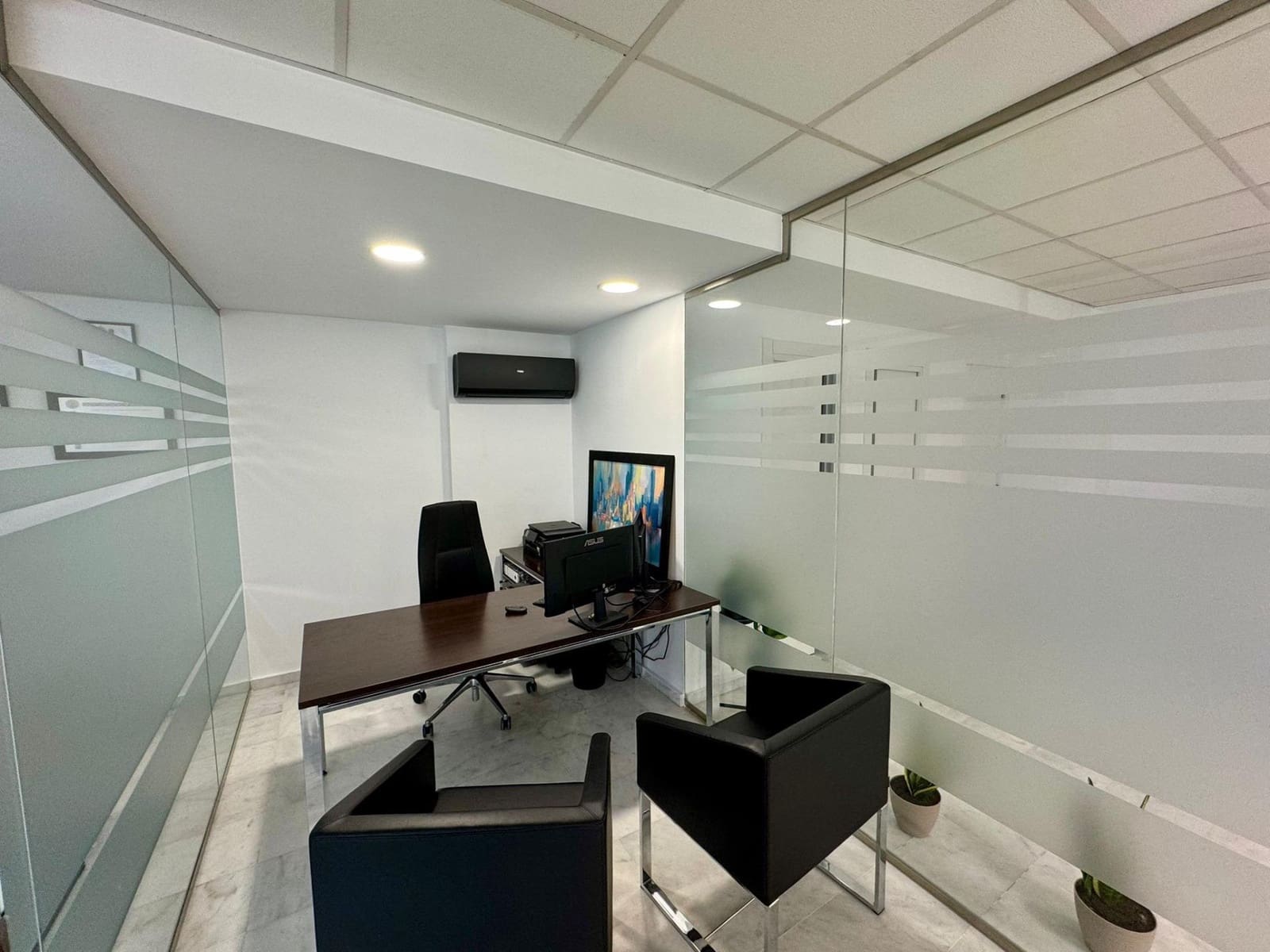 Oficina en Alicante / Alacant ciudad en alquiler - 1.600 € (Ref: 9652036)