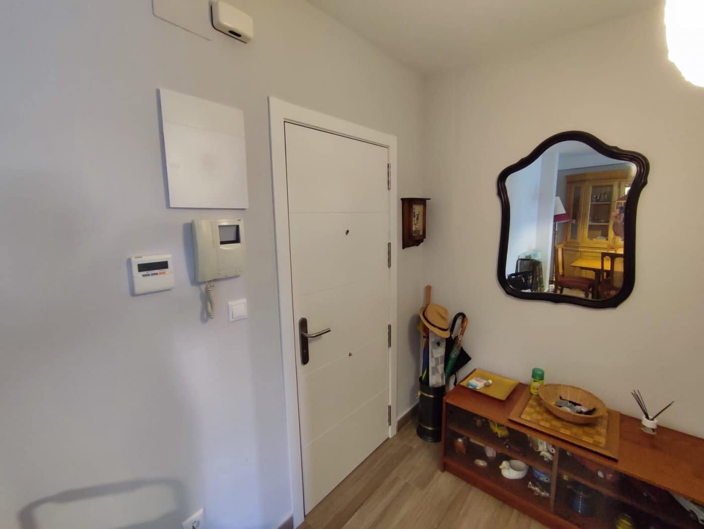 3 bedroom Flat for sale in Alicante / Alacant city - € 275,000 (Ref: 9652037)