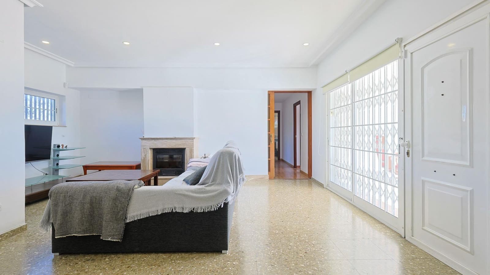 4 slaapkamer Villa te koop in Muchamiel / Mutxamel met zwembad garage - € 600.000 (Ref: 9652038)