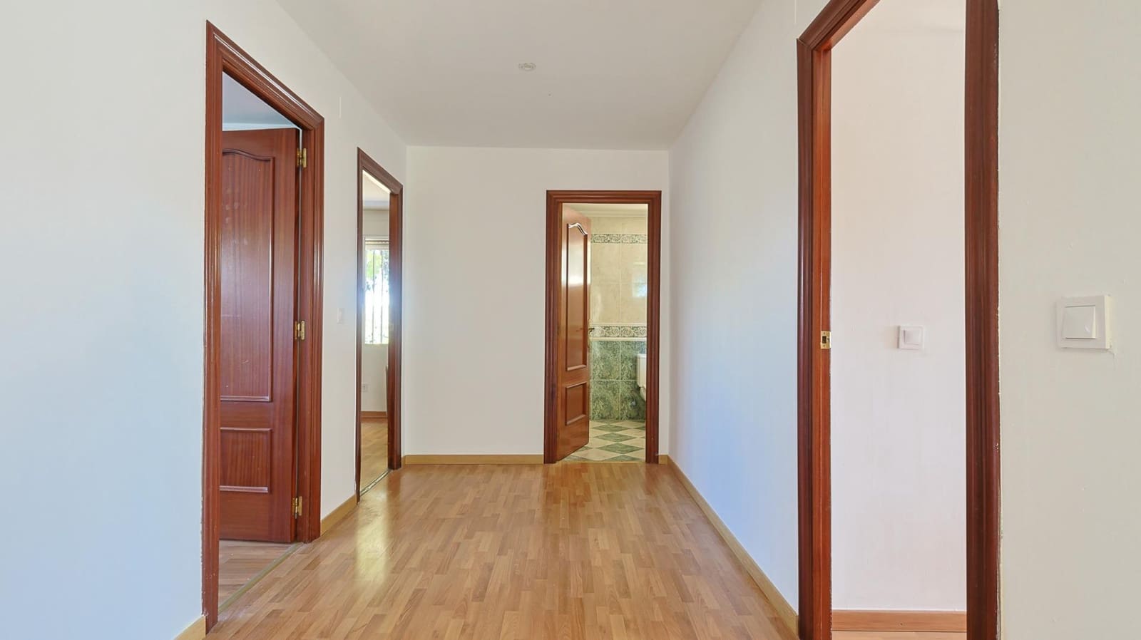 4 slaapkamer Villa te koop in Muchamiel / Mutxamel met zwembad garage - € 600.000 (Ref: 9652038)