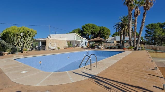 4 slaapkamer Villa te koop in Muchamiel / Mutxamel met zwembad garage - € 600.000 (Ref: 9652038)