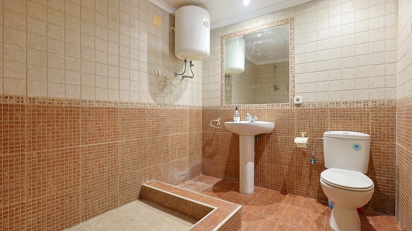 4 slaapkamer Villa te koop in Muchamiel / Mutxamel met zwembad garage - € 600.000 (Ref: 9652038)